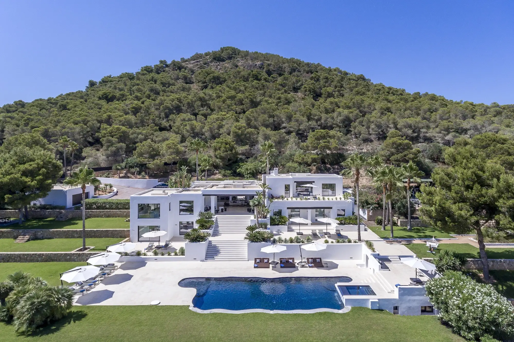 Luxury vacation homes available through the ThirdHome Ambassador Program showcasing exclusive global destinations and properties for Australian real estate professionals and their clients.